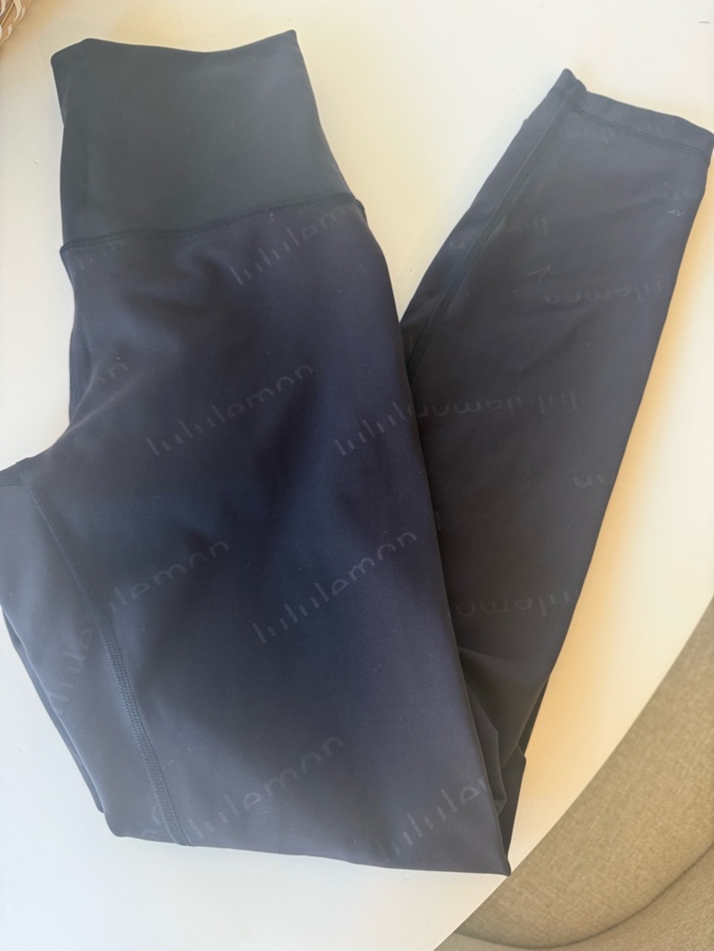 Lululemon logo embossed leggings